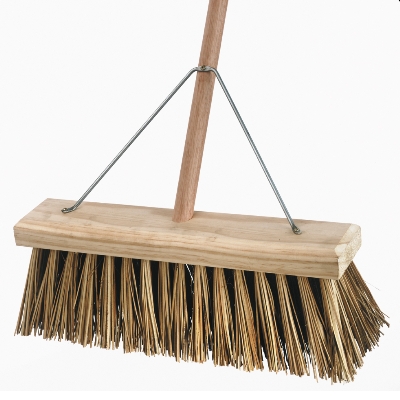 450mm Bassine-Cane Front Yard Broom Handled